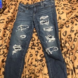 Super ripped American eagle jeans